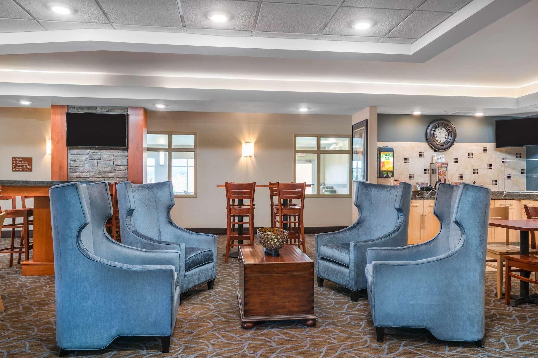 Americinn By Wyndham Windom Esterno foto