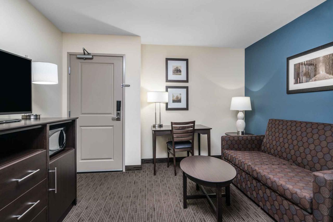 Americinn By Wyndham Windom Esterno foto